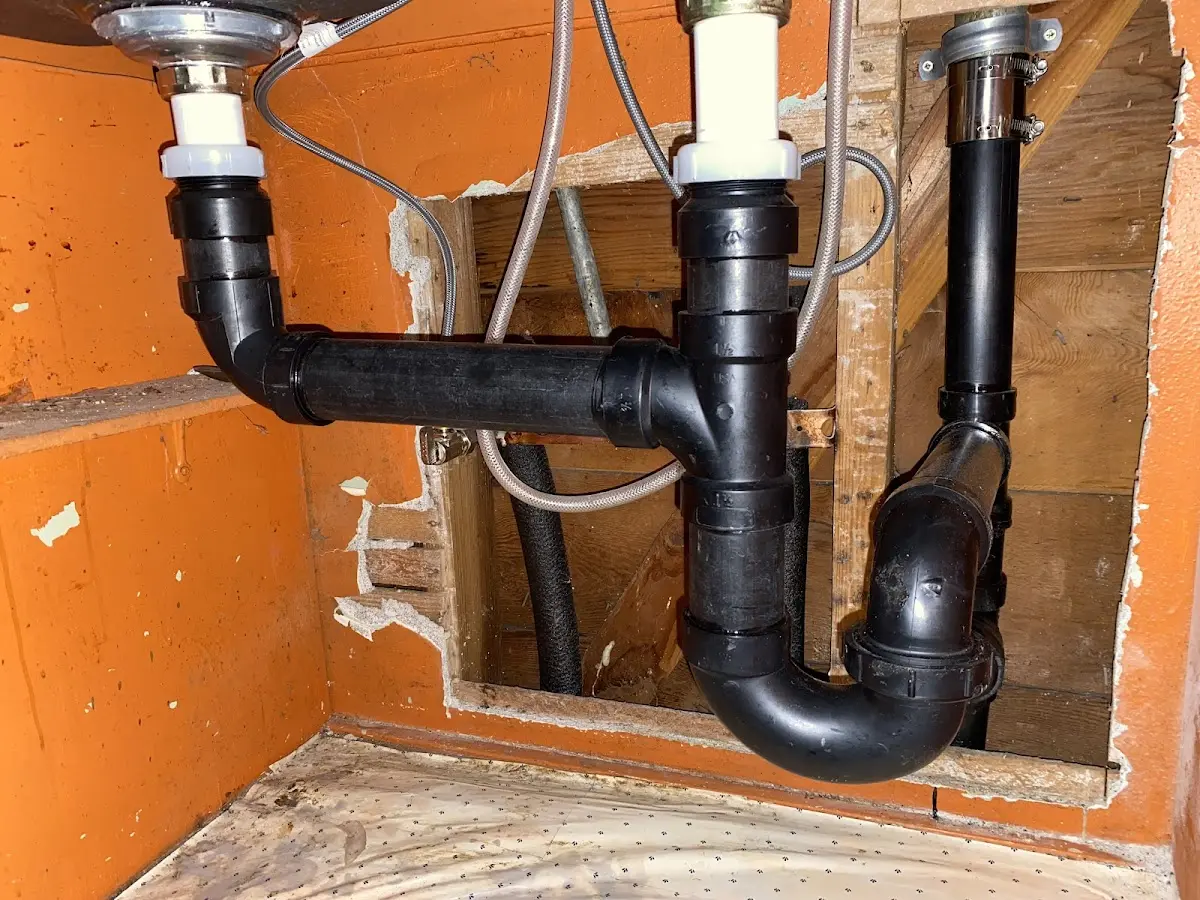 Professional Pipe Bursting equipment and tools on the job in Junction City
